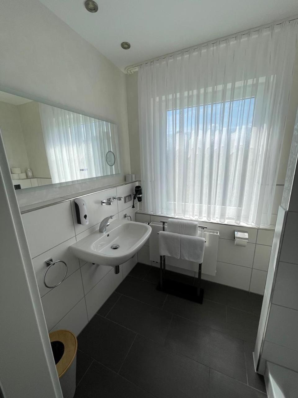 Hotel Pension Haus Talblick Edersee Hemfurth-Edersee 외부 사진